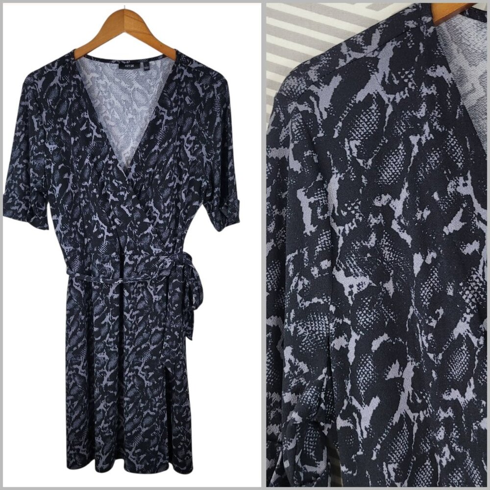 NEW Apt 9 Wrap Top Dress Large Party Knee Length Black Grey Snake Print Stretch